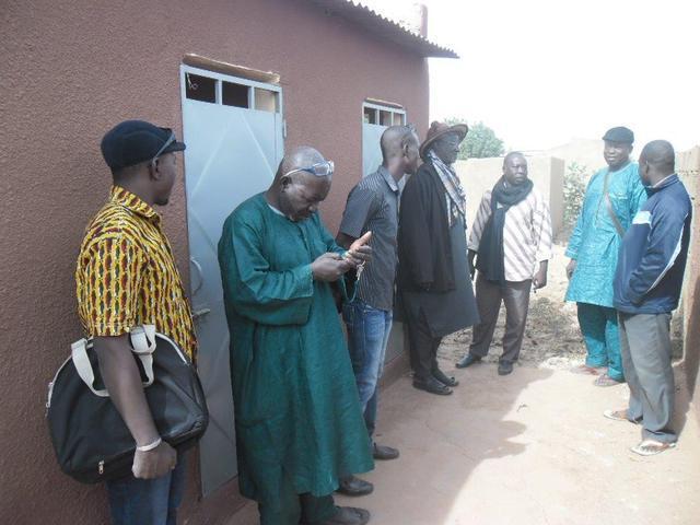 Réception des latrines à Kabaté © ACDS