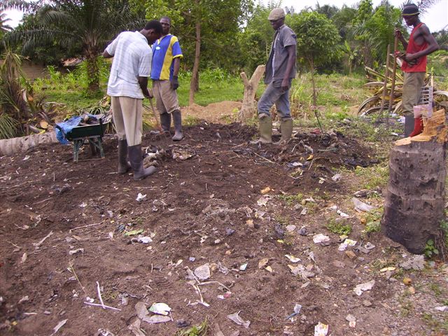 constructionLatrine