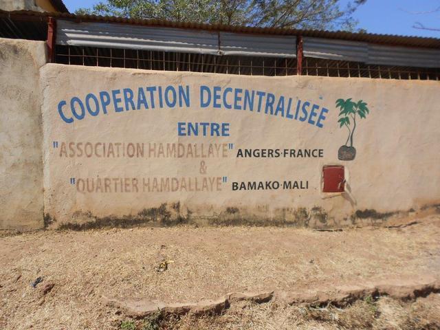 Groupe scolaire Sory Diakité © pS-Eau