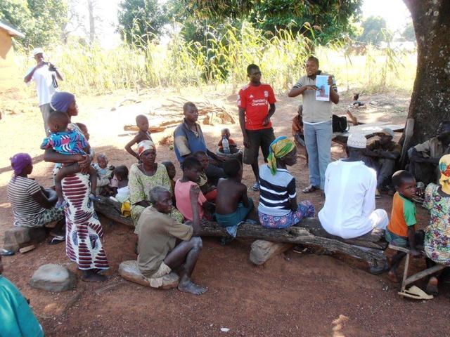 Séance de sensibilisation à l'hygiène © Aquassistance