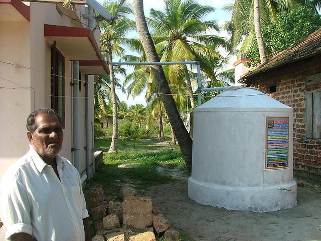 Réservoir de récupération d'eau de pluie