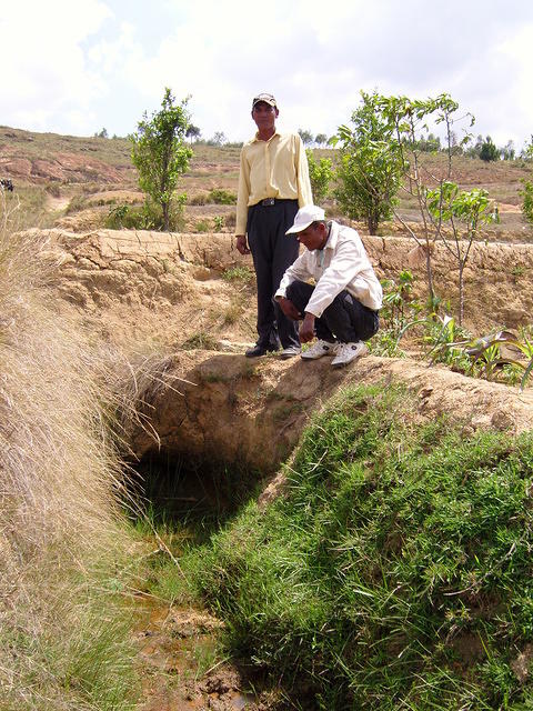 Source à capter pour l'adduction gravitaire d'un village de la commune de Fiadanana