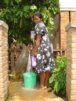 Adduction d'eau et rénovation de réseau à Ambatofotsy Manandona (Madagascar)