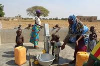 Le taux d'accès à l'eau avoisine 90% © Chaponost Gon Boussougou