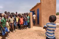 Latrines scolaires © Morija