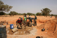 Puits villageois à Séno (Niger)