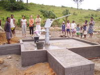 puits fini pour l'école Sarigoaiak