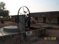 Alimentation en eau potable de l'école et de la maternité de Haba